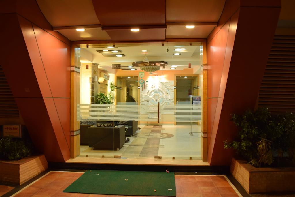 Jai Residency Hotel Gandhidham Bagian luar foto